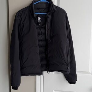Men’s Canada Goose Black Lodge Jacket in great condition.